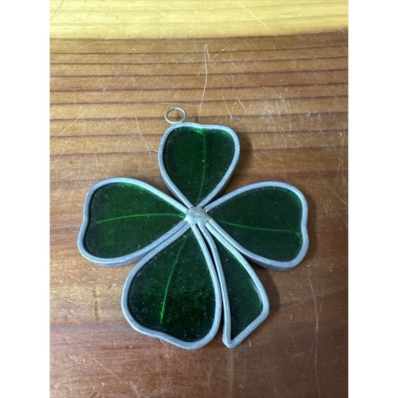 Vintage Leaded Stained Glass Shamrock Art Glass Suncatcher St Patrick’s - Picture 1 of 2